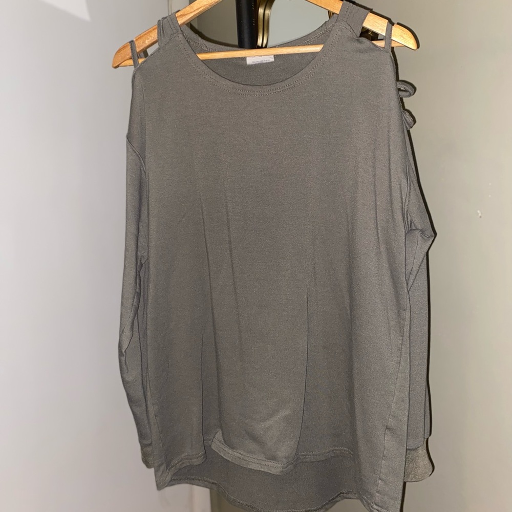 Long sleeve Olive off the shoulder Sweater size Small